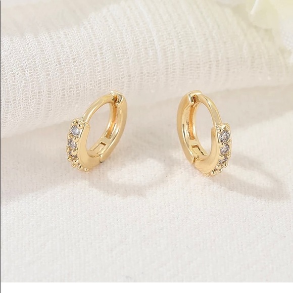 Jewelry - Unisex Gold Earrings,14kt Gold Polished Cuff Earrings,Gold Huggie Hoop Earings